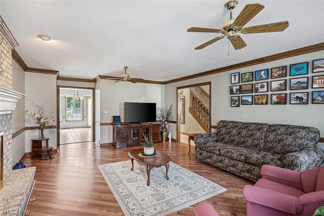 3053 Chablis Lane, Youngstown, OH 44514