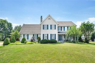 3053 Chablis Lane, Youngstown, OH 44514