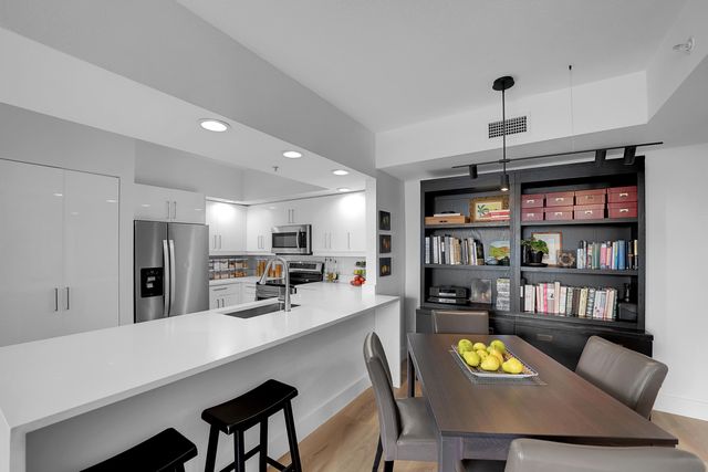 100 N Federal Highway 719, Fort Lauderdale, FL 33301