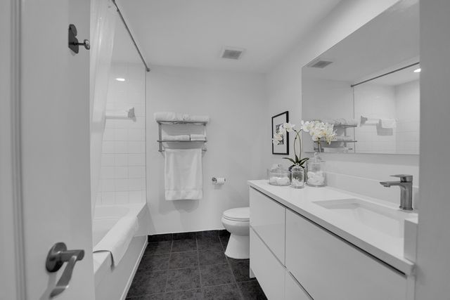 100 N Federal Highway 719, Fort Lauderdale, FL 33301