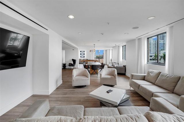 100 N Federal Highway 719, Fort Lauderdale, FL 33301