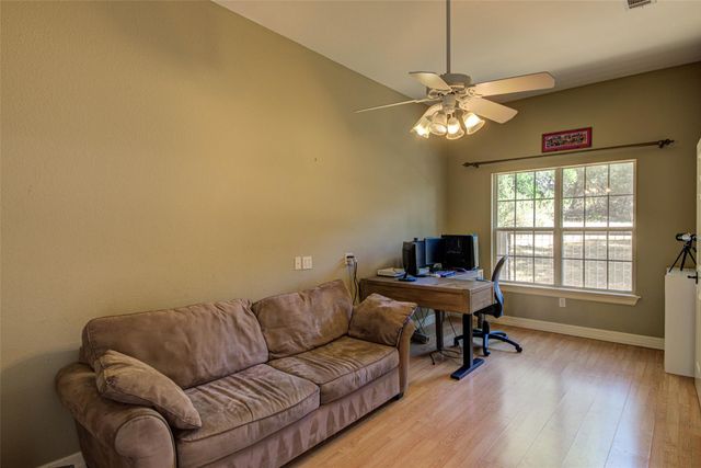 465 Hannah DR, Dripping Springs, TX 78620