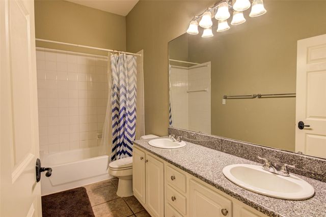 465 Hannah DR, Dripping Springs, TX 78620