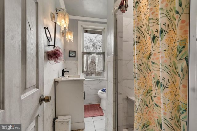 2282 COVE RD, Pennsauken, NJ 08110