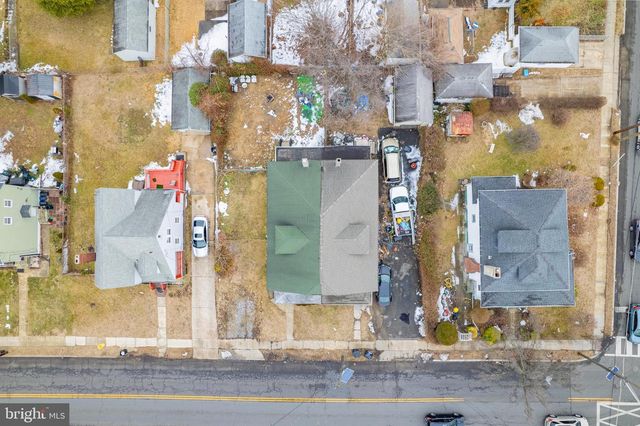 2282 COVE RD, Pennsauken, NJ 08110