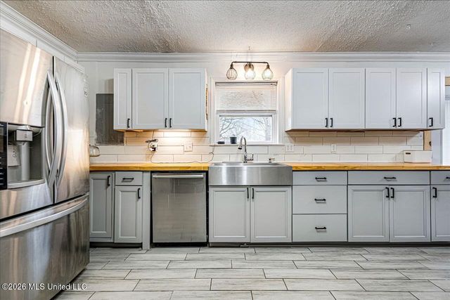 1818 Whitehead Drive, Southaven, MS 38671