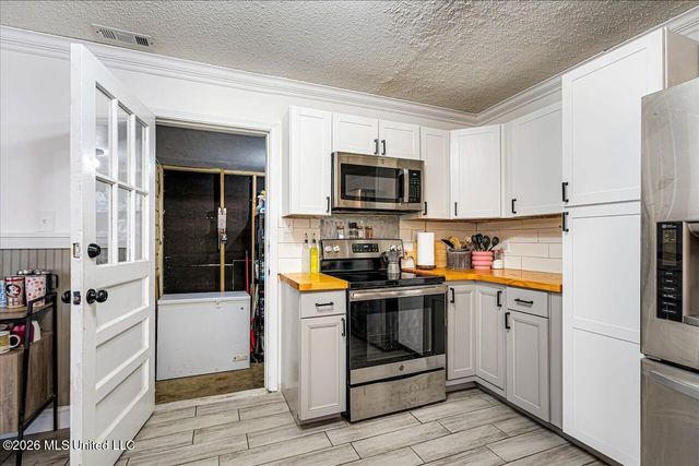 1818 Whitehead Drive, Southaven, MS 38671