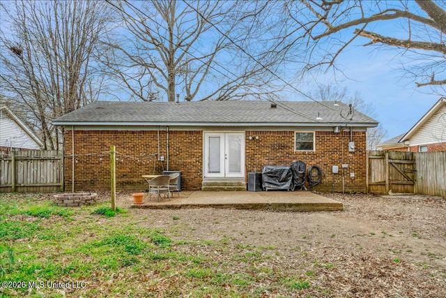 1818 Whitehead Drive, Southaven, MS 38671