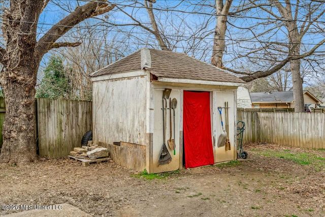 1818 Whitehead Drive, Southaven, MS 38671