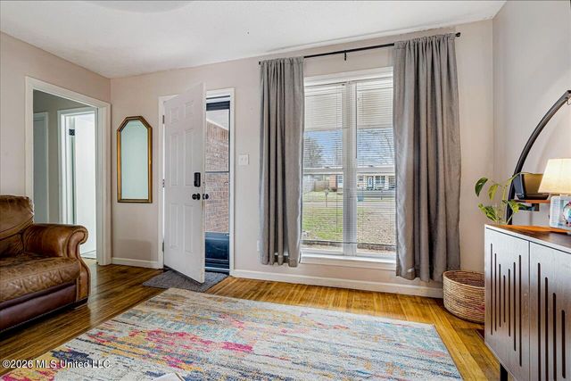 1818 Whitehead Drive, Southaven, MS 38671