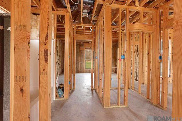 38384 N Robert Wilson Rd, Gonzales, LA 70737