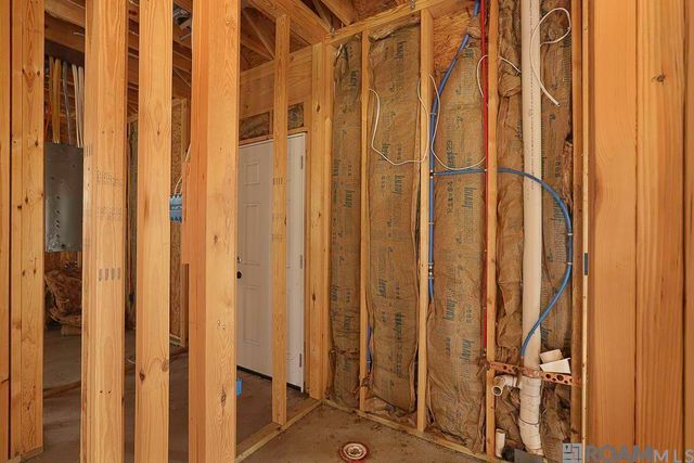 38384 N Robert Wilson Rd, Gonzales, LA 70737