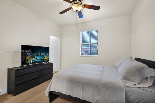 9255 W 33rd Lane 9255, Hialeah, FL 33018