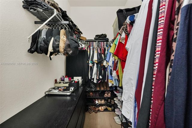 9255 W 33rd Lane 9255, Hialeah, FL 33018