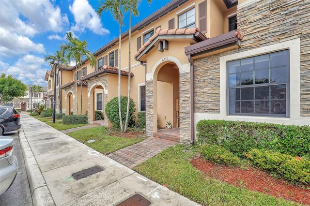 9255 W 33rd Lane 9255, Hialeah, FL 33018