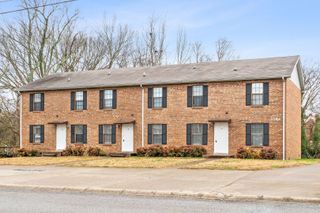 3284 Tower Dr Apt B, Clarksville, TN 37042