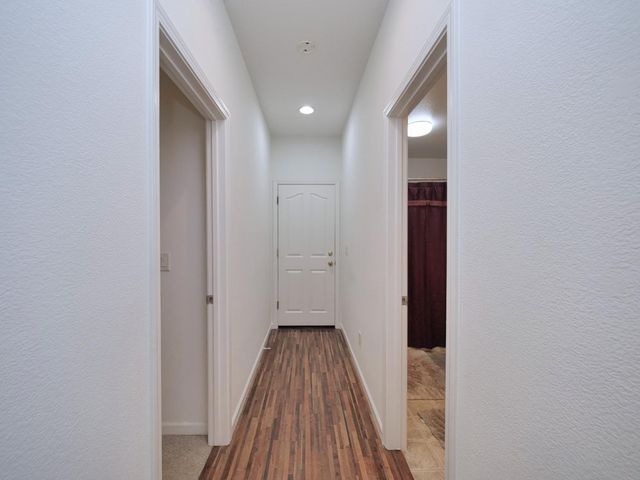 1989 Linden Rd, West Sacramento, CA 95691