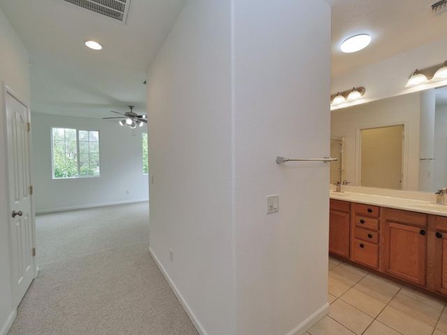 1989 Linden Rd, West Sacramento, CA 95691