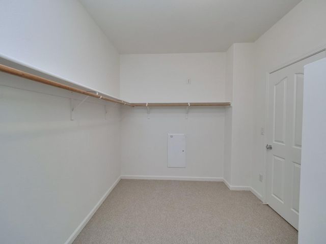 1989 Linden Rd, West Sacramento, CA 95691