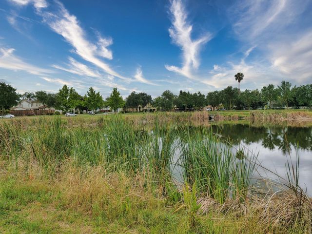 1989 Linden Rd, West Sacramento, CA 95691