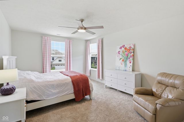 5402 Peachtree Road, Zionsville, IN 46077
