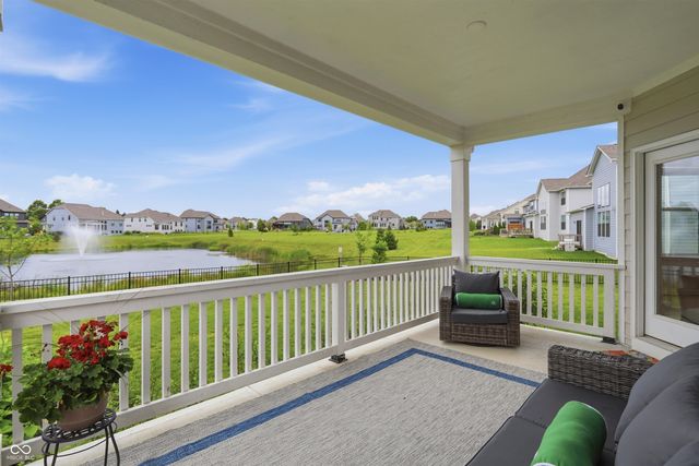 5402 Peachtree Road, Zionsville, IN 46077