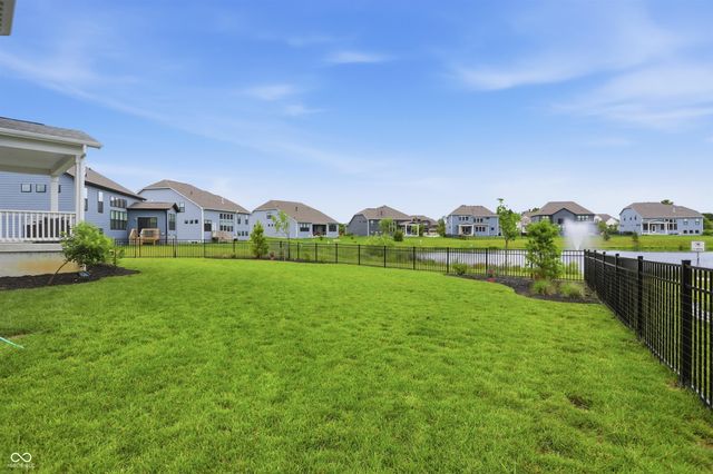 5402 Peachtree Road, Zionsville, IN 46077