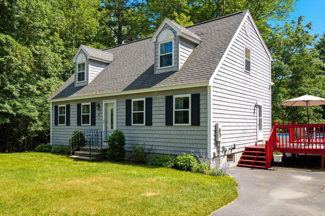 8 Oriole Lane, Londonderry, NH 03053