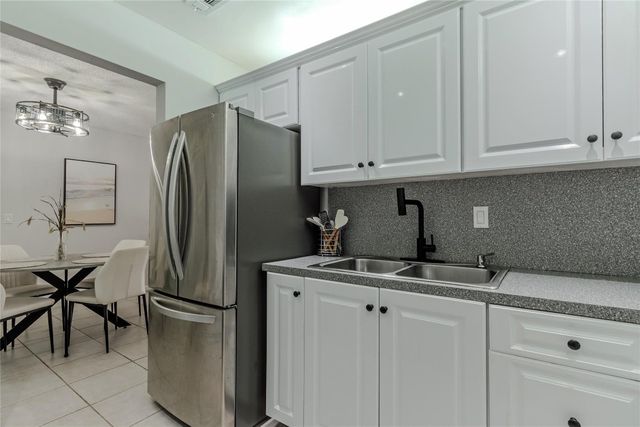 6521 Bay Club Drive 1, Fort Lauderdale, FL 33308