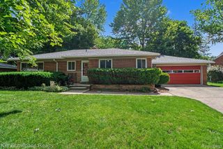 22780 Manning Street, Farmington, MI 48336