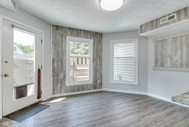 11614 Buttonwood Drive, Carmel, IN 46033