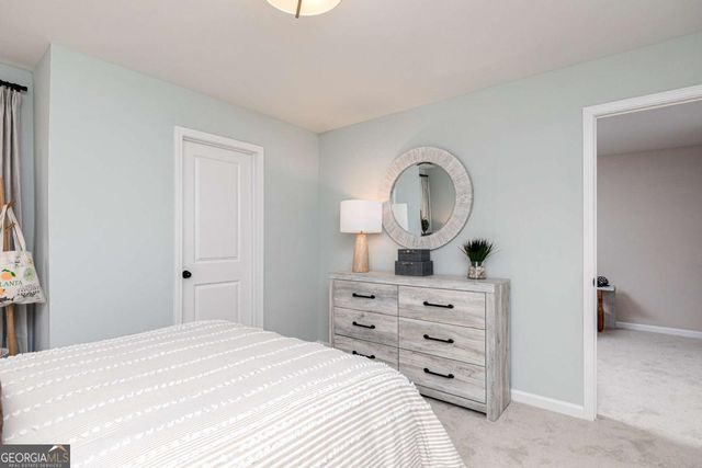 870 Leraes Way, Loganville, GA 30052