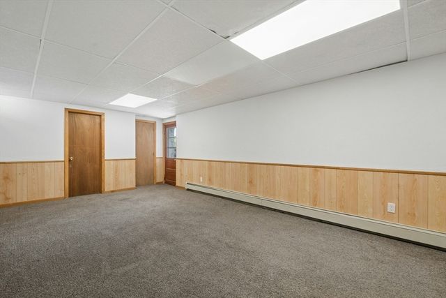 31 Villa Rd, Shrewsbury, MA 01545