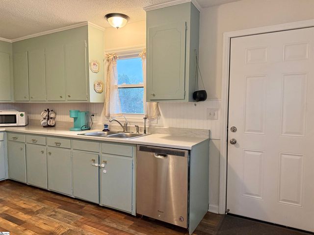 1414 P And N Drive, Anderson, SC 29621