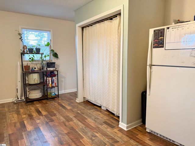 1414 P And N Drive, Anderson, SC 29621