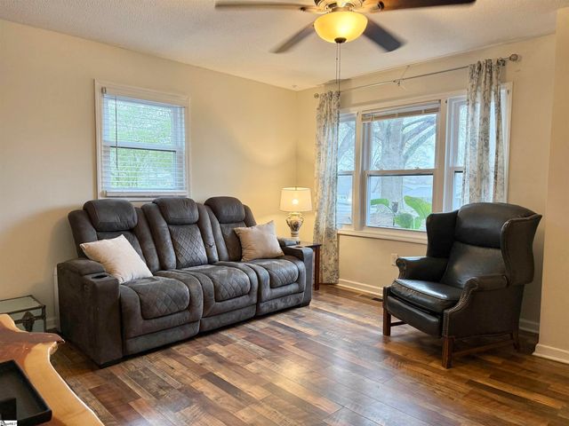 1414 P And N Drive, Anderson, SC 29621