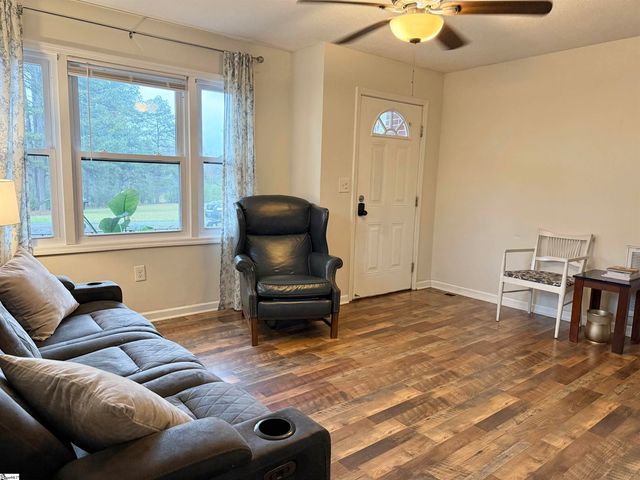 1414 P And N Drive, Anderson, SC 29621