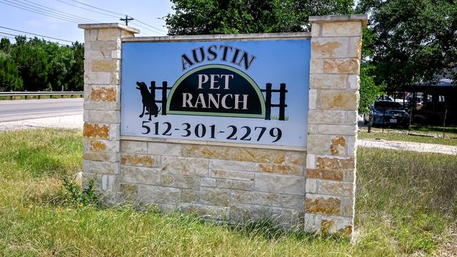 373 Leaning Rock RDG, Austin, TX 78737