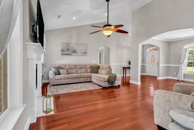 121 Bear Branch Ct., Longs, SC 29568