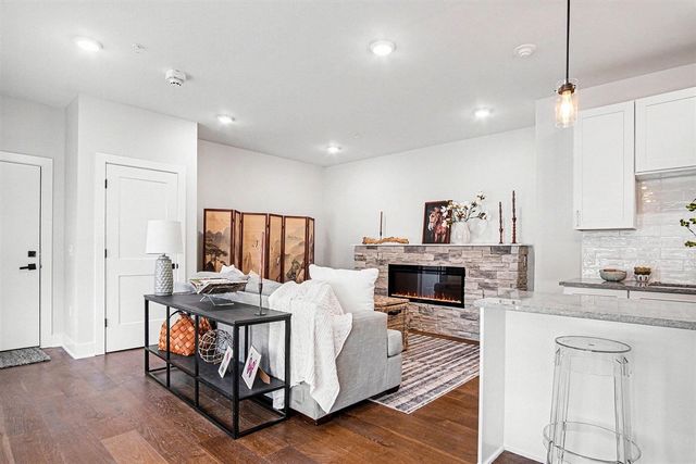 826 Fairview Avenue 4, Grand Rapids, MI 49503