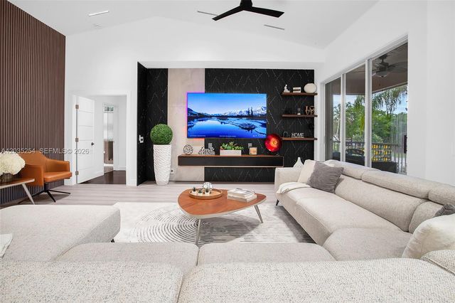 12432 NW 10th Court D13, Coral Springs, FL 33071