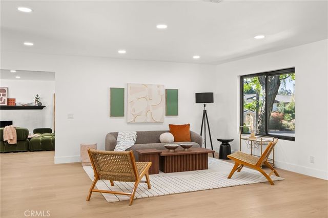 225 Summit Road, La Verne, CA 91750