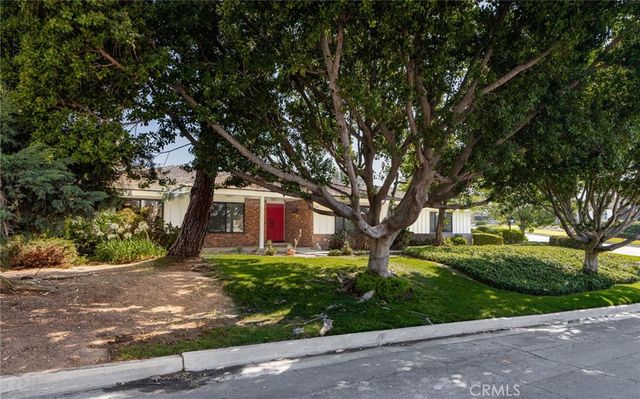 225 Summit Road, La Verne, CA 91750