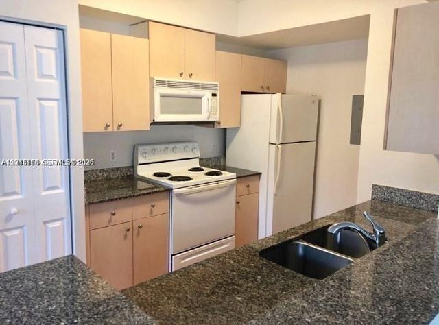 2493 Centergate Drive 204, Miramar, FL 33025