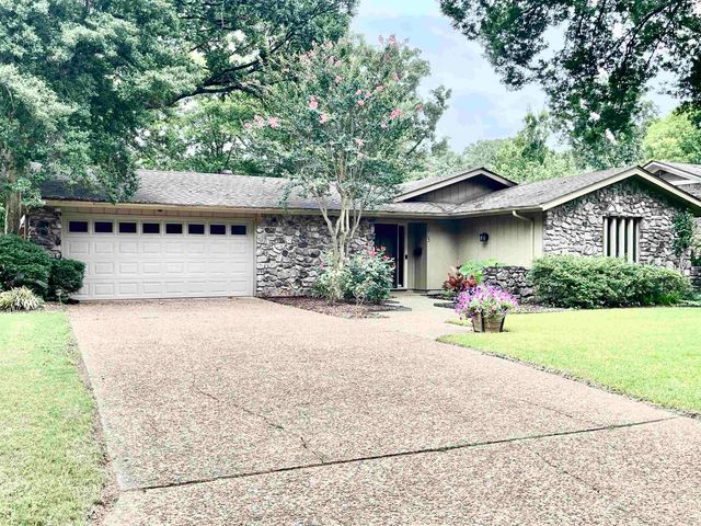 2703 Charter Oak Drive, Little Rock, AR 72223