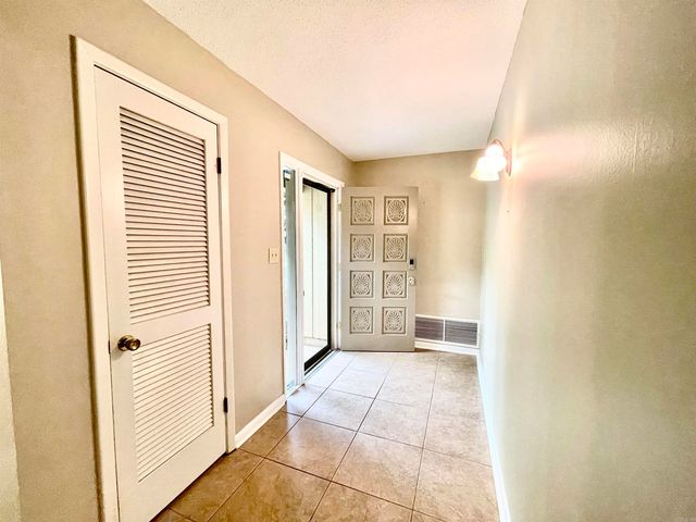 2703 Charter Oak Drive, Little Rock, AR 72223