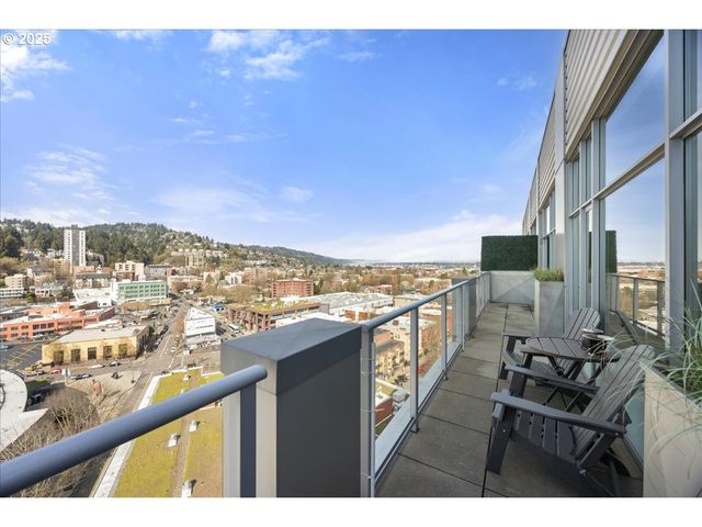 1926 W BURNSIDE St 1602, Portland, OR 97209