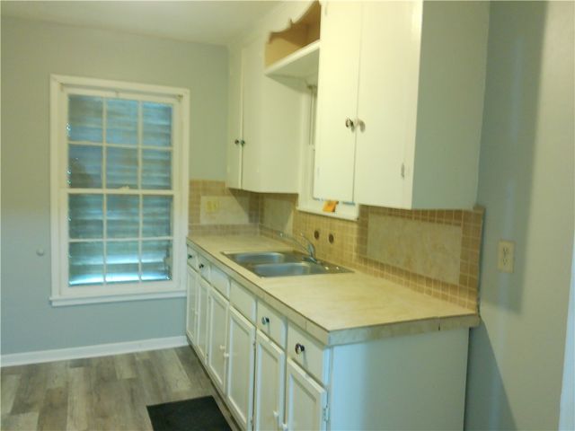 1722 Tarlton St, Corpus Christi, TX 78415