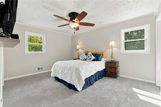 610 Evergreen Drive, Woodstock, GA 30188