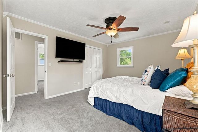 610 Evergreen Drive, Woodstock, GA 30188